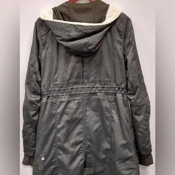 Lululemon Apres Run Anorak Deep Camo Herringbone Jacket Sz M - Picture 5 of 6